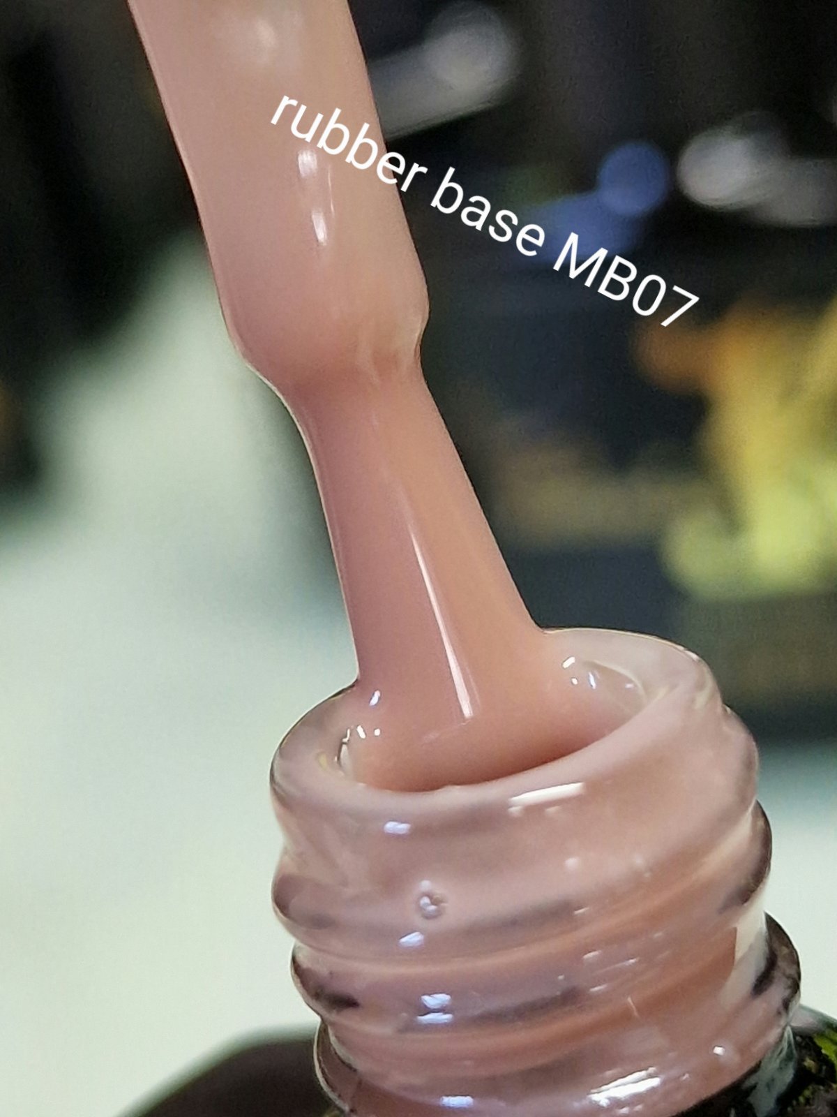 Цветна база – Rubber Base MB07