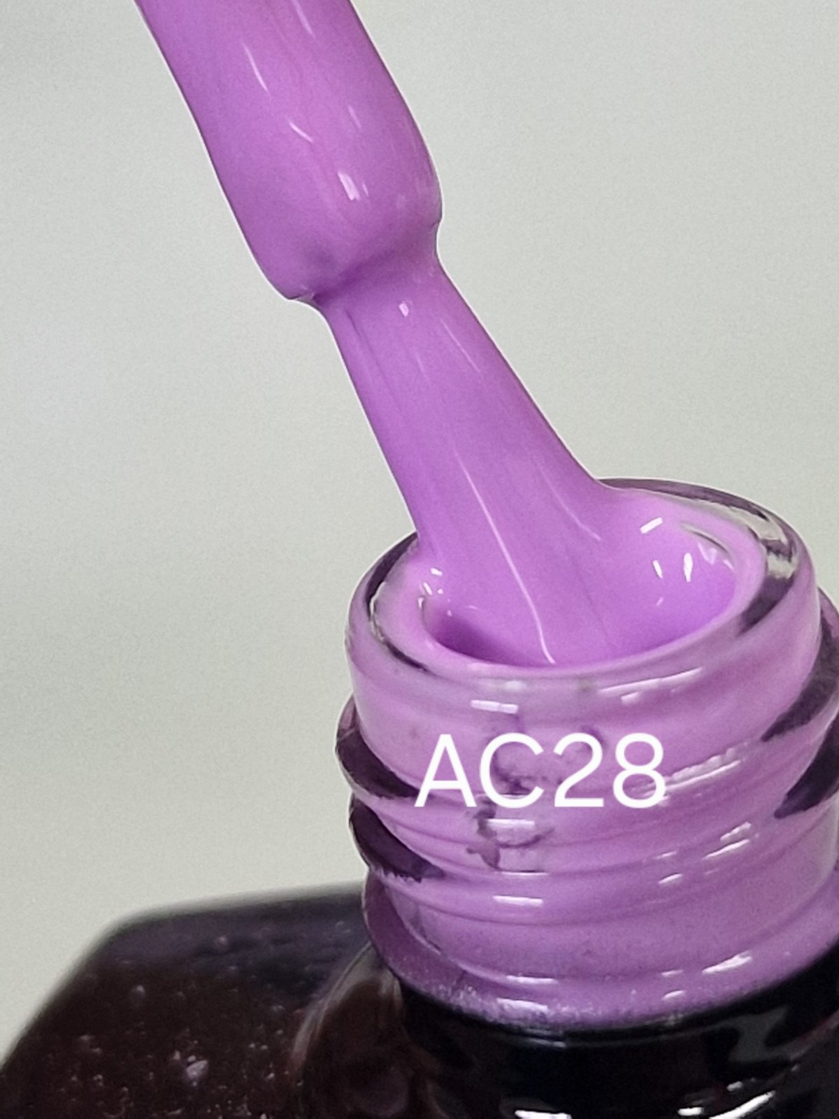 AC28